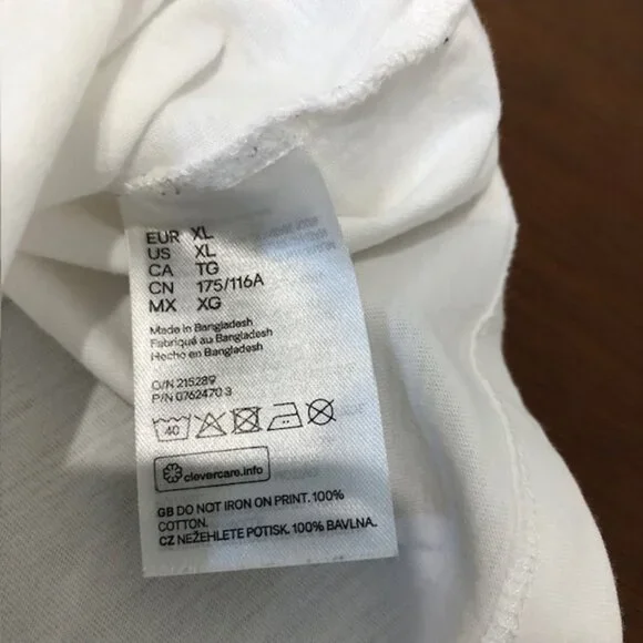 H & M Friends Unisex T-Shirt Size XL. - Picture 6 of 12